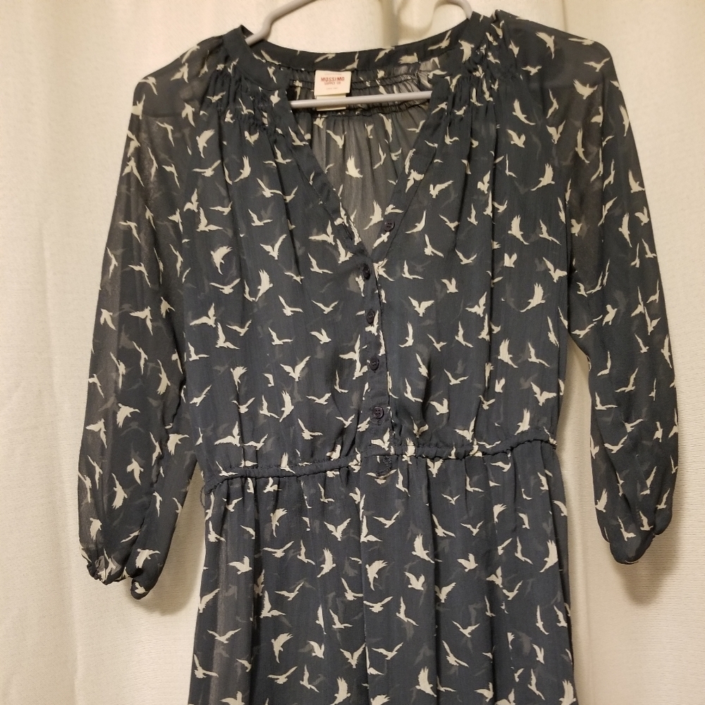 Mossimo - shear tunic 3 quarter sleeve top - size small